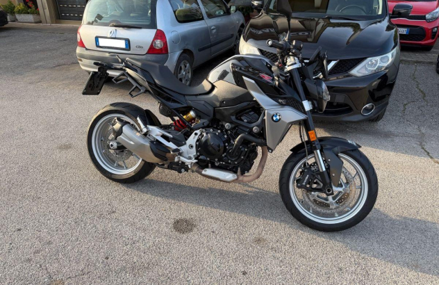 Bmw F 900 R  Benzina 2021