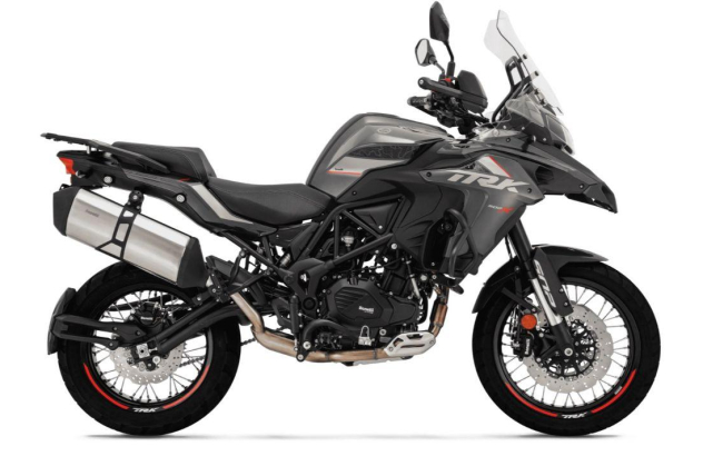 Benelli TRK 502   1999
