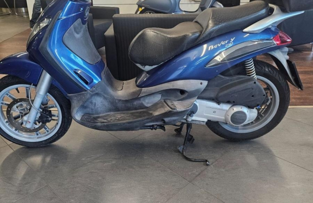 Piaggio Beverly 250   2004