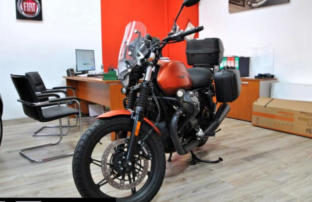 Moto Guzzi v 7  Benzina 2021