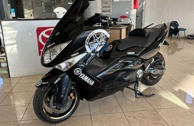 Yamaha T-Max 500   2008